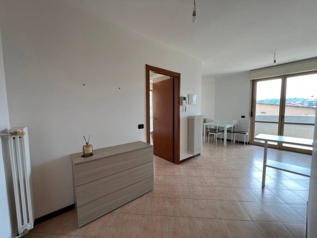 Appartamento a Como in Via Gerardo Landriani - Foto 3