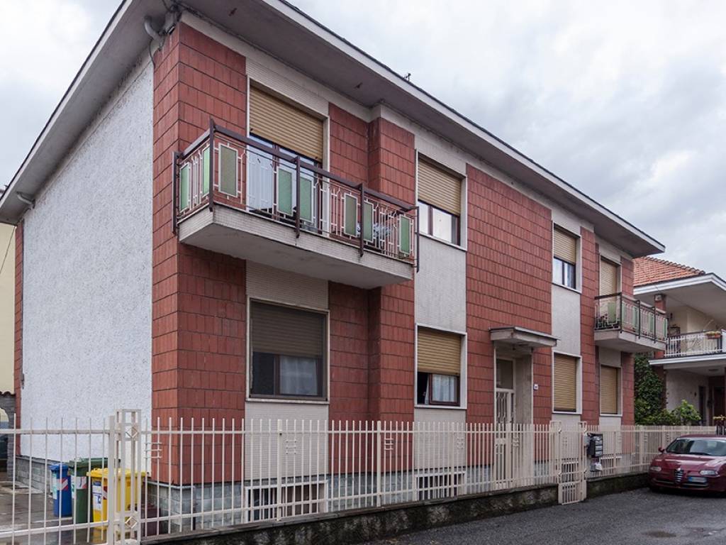 Appartamento a San mauro torinese in Via Papa Giovanni XXIII, 48 - Foto 2