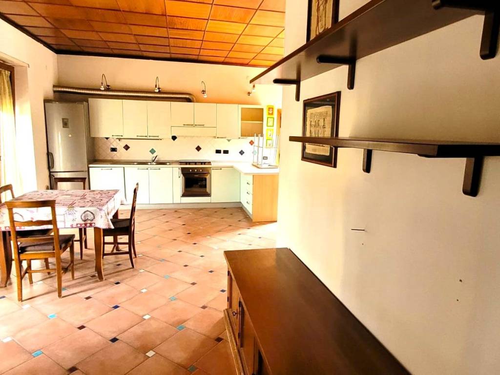 Appartamento a Verona in Via Serchio, 2 - Foto 5