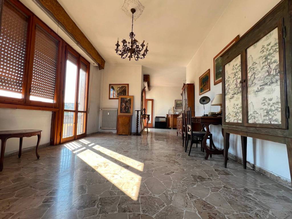 Attico / mansarda a Scandicci in Via Giuseppe Bessi - Foto 3