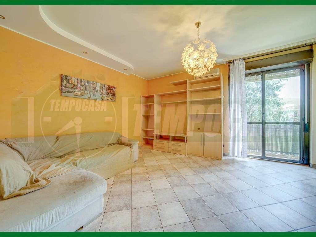 Appartamento a Samarate in Via del Carro, 5 - Foto 2