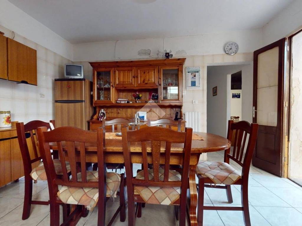 Casa indipendente a Francavilla fontana in Via Bonifacio - Foto 3