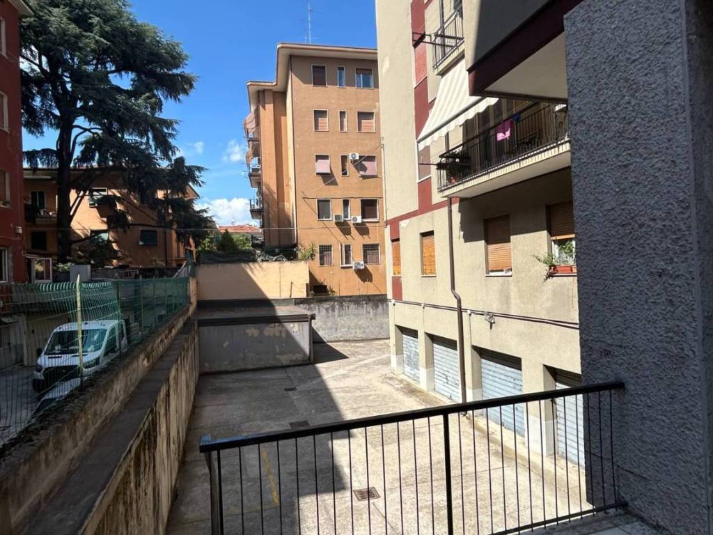 Immobile a Verona in Via Gaspare Del Carretto, 19 - Foto 3