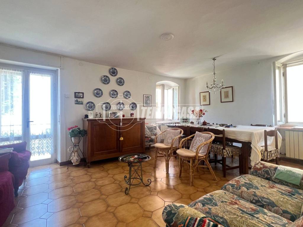 Casa indipendente a San zeno di montagna in Piazza San Francesco - Foto 5