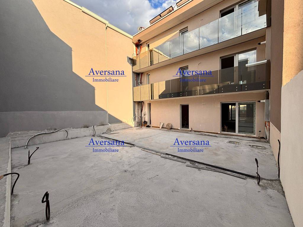 Appartamento a Trentola-ducenta in Via 4 Novembre - Foto 2