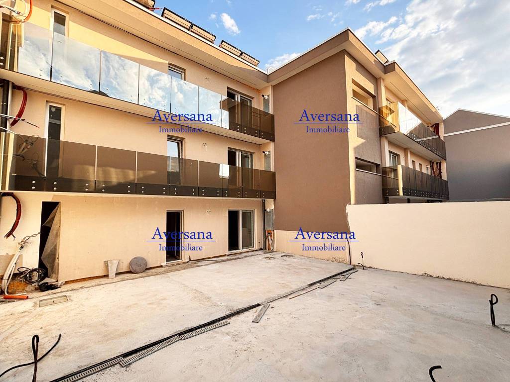 Appartamento a Trentola-ducenta in Via 4 Novembre - Foto 4