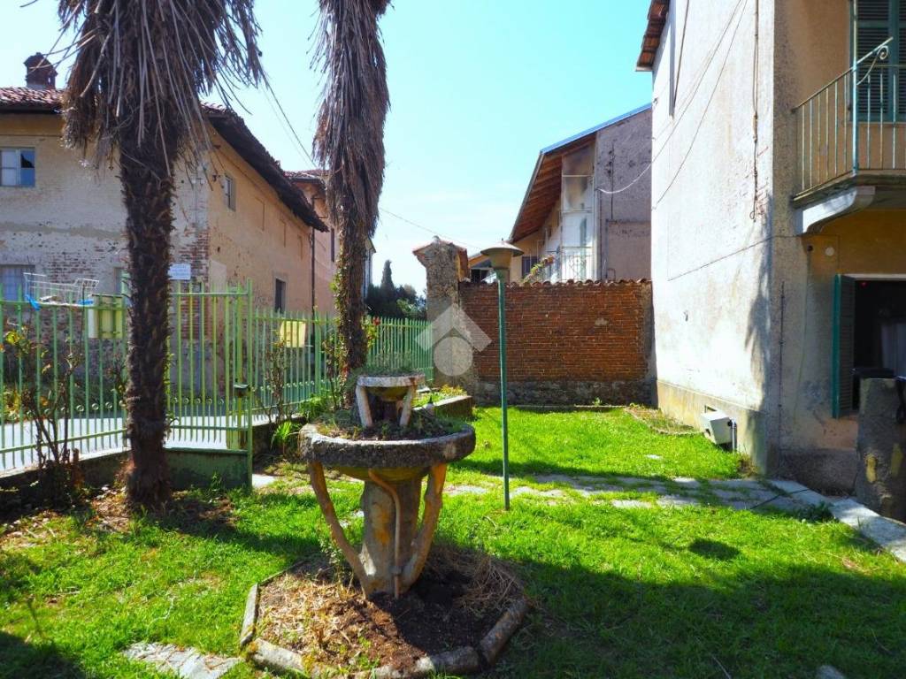Casa indipendente a Cossato in Via Fecia di Cossato - Foto 2