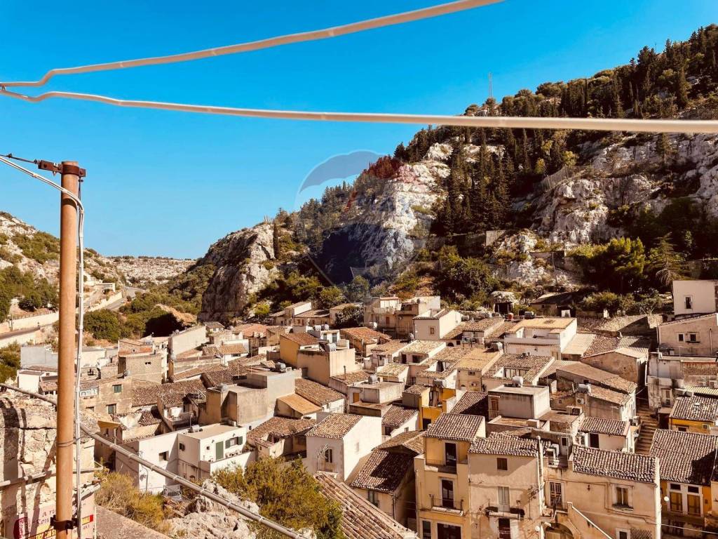 Casa indipendente a Scicli in Via Spana, 19 - Foto 4