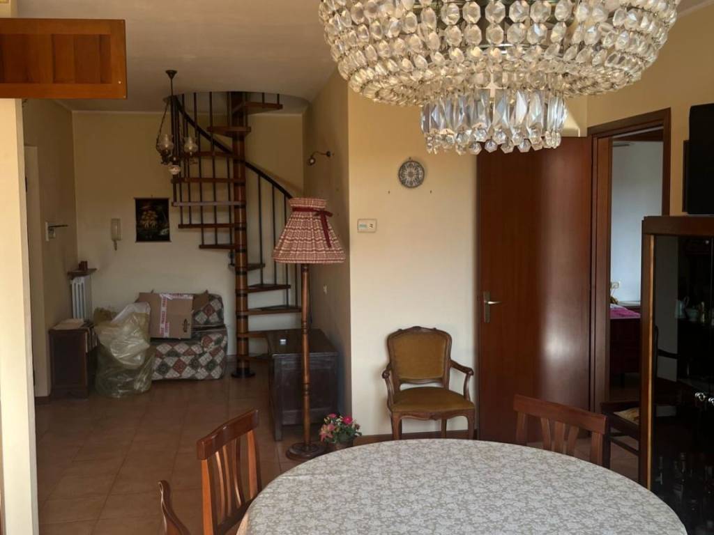 Appartamento a Zelo buon persico in Via Carlo Cattaneo - Foto 2