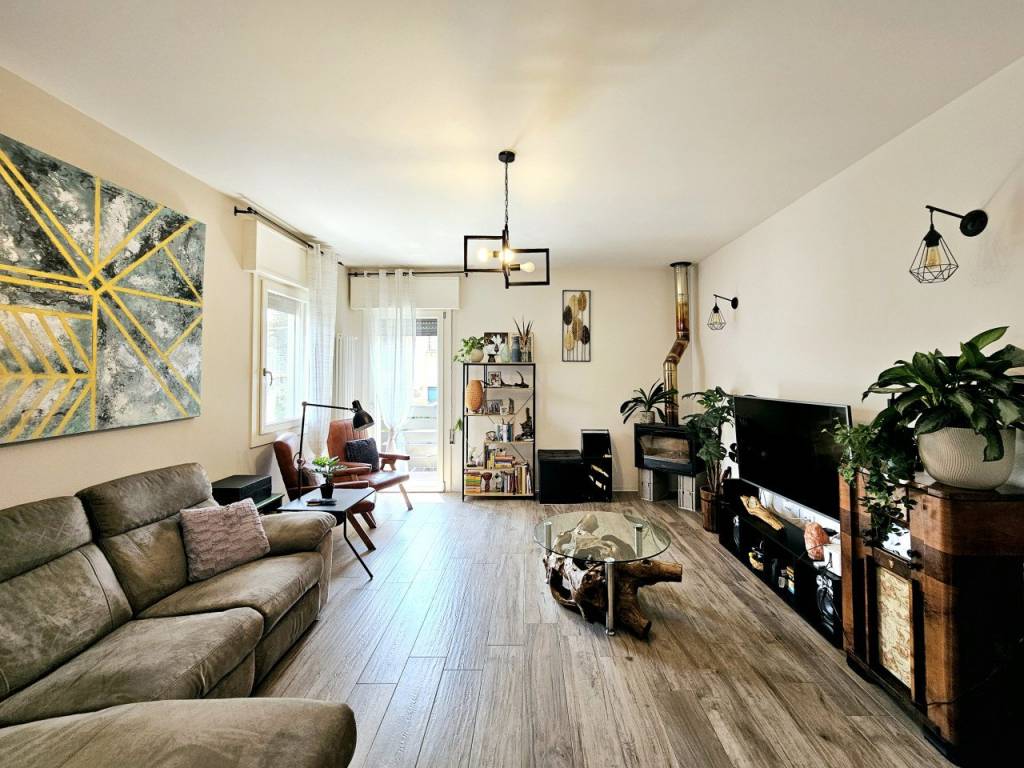 Villa a Este in VIA KENNEDY - Foto 3