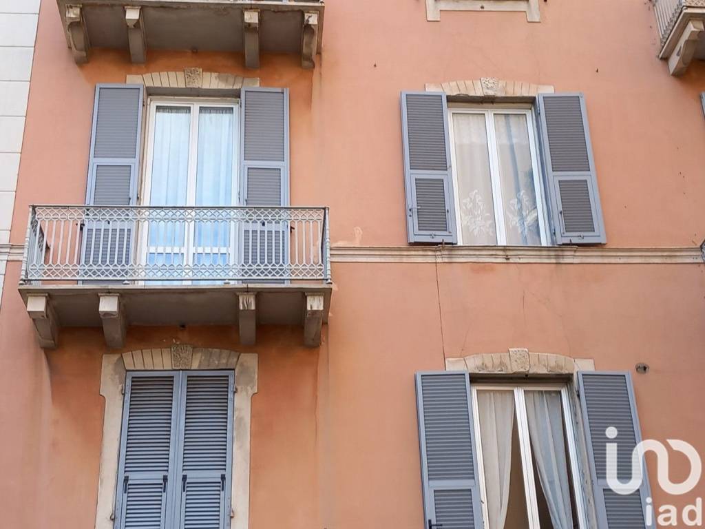 Appartamento a Vado ligure in Via Marconi, 7 - Foto 2