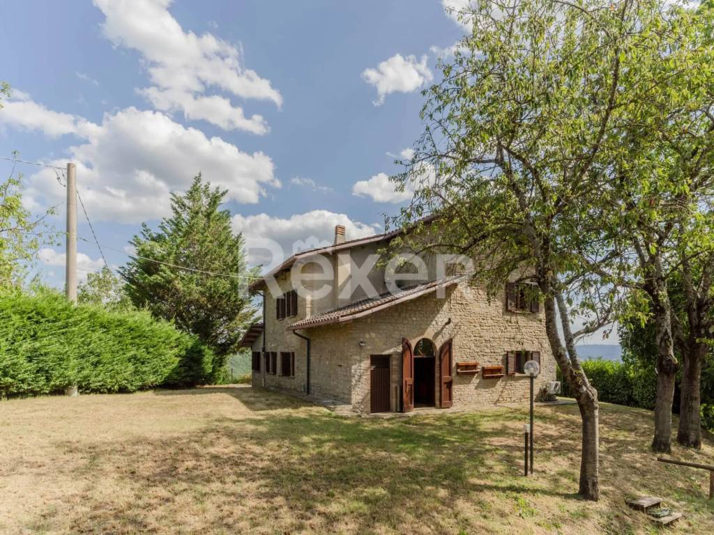 Villa a Città di castello in Località Varesina, 7 - Foto 2