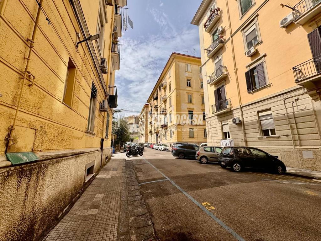 Appartamento a Napoli in Via della Veterinaria - Foto 2