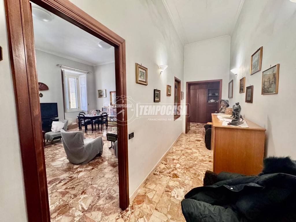 Appartamento a Napoli in Via della Veterinaria - Foto 5