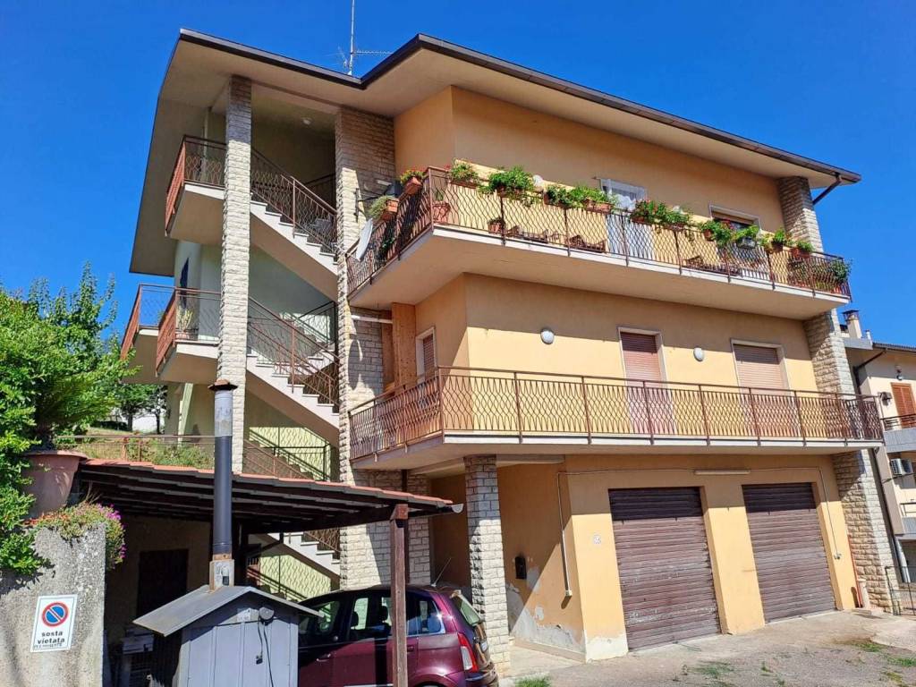 Appartamento a Amelia in Via Rimembranze, 45 - Foto 2