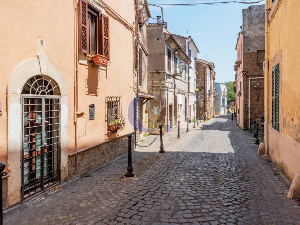 Casa indipendente a Civita castellana in Via Don Giovanni Minzoni, 23 - Foto 4