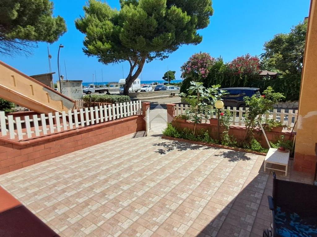 Villetta a schiera a Campofelice di roccella in Via Val Di Noto, 4 - Foto 4