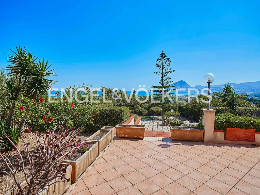 Villa a Valderice in Via Visconti - Foto 2