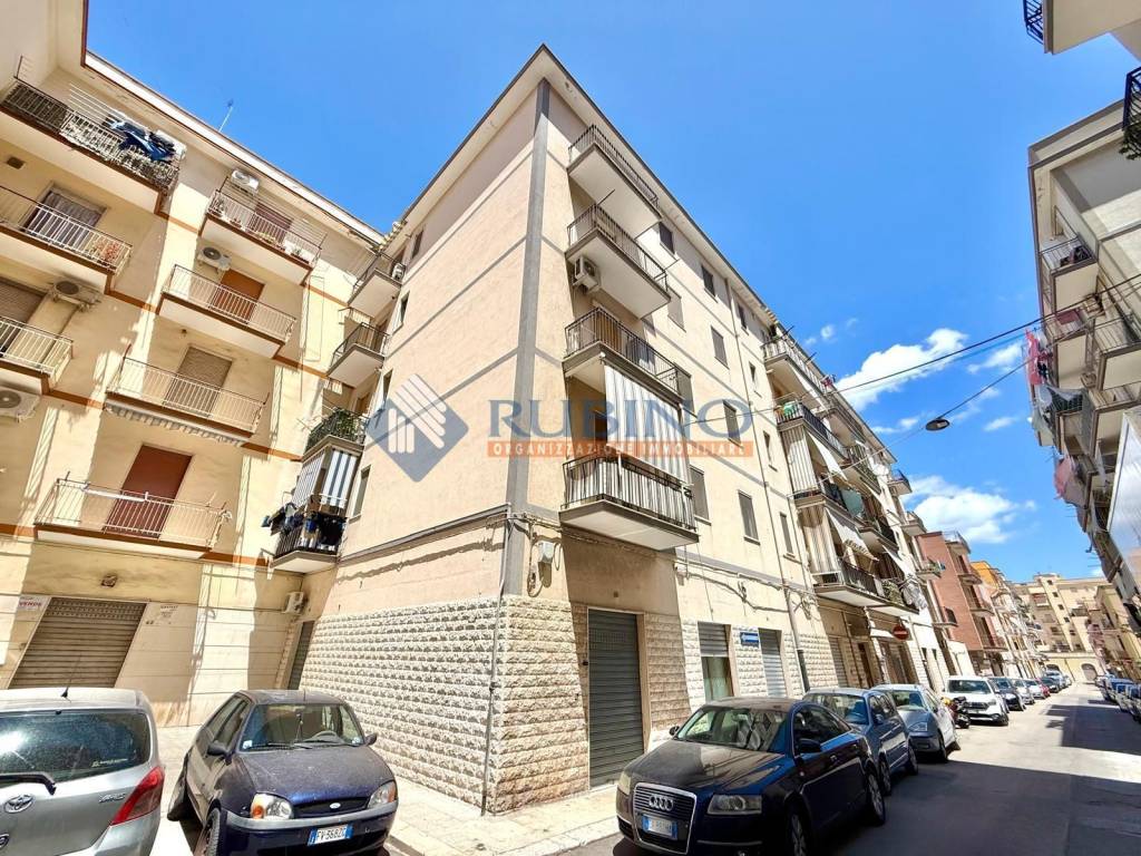 Appartamento a Trani in Via Giuseppe Festa, 30 - Foto 3