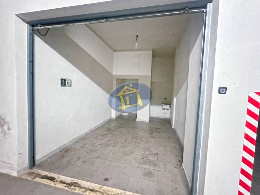 Box / garage a Putignano in Via Giuseppe Pinto - Foto 4