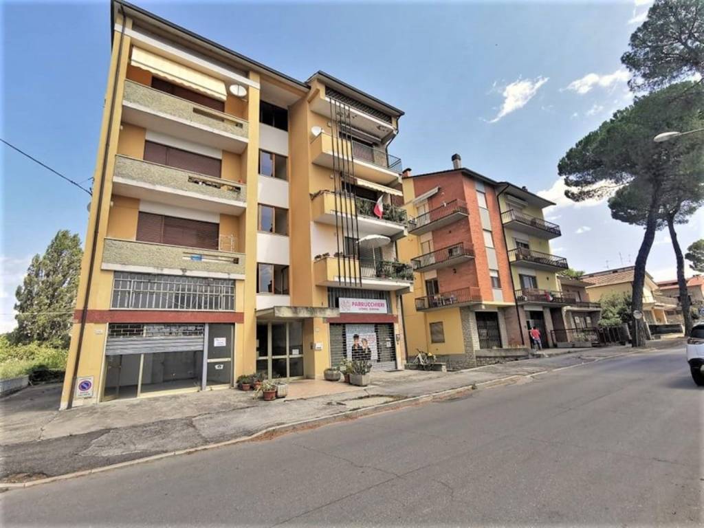 Immobile a Umbertide in Via Roma - Foto 5