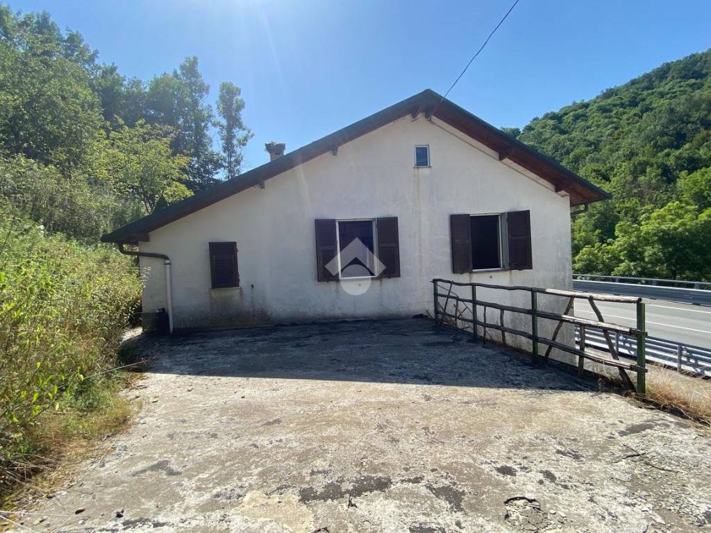 Casa indipendente a Torriglia in Località Costafontana, 36 - Foto 3