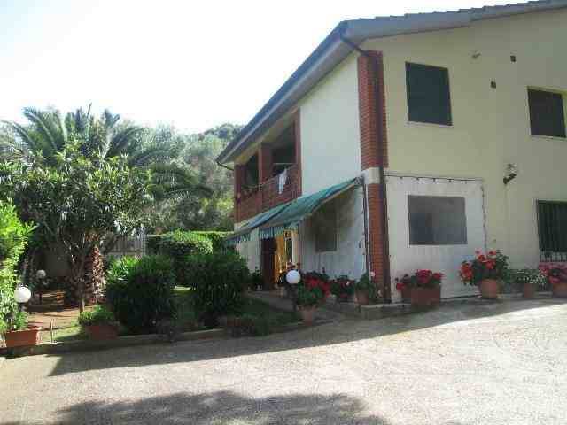 Rustico / casale a Orbetello in Strada Vicinale di Poggi di Torrevecchia - Foto 2