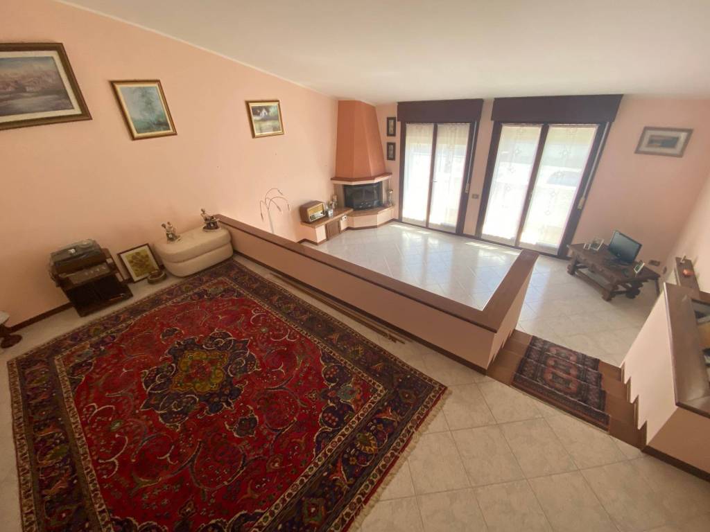 Villa a Occhiobello in Via Pier Paolo Pasolini, 93 - Foto 4