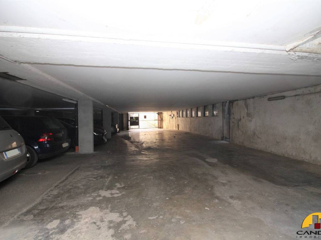 Box / garage a Mondovì in Via Alessandro Annoni - Foto 5