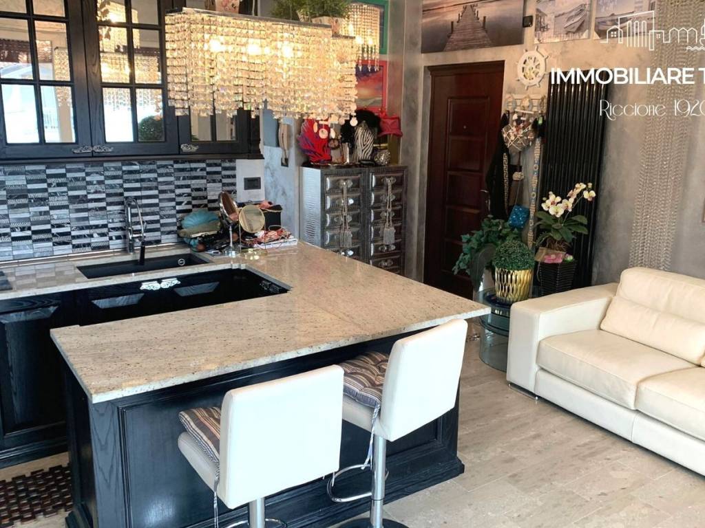 Appartamento a Riccione in Viale Monte Bianco - Foto 4