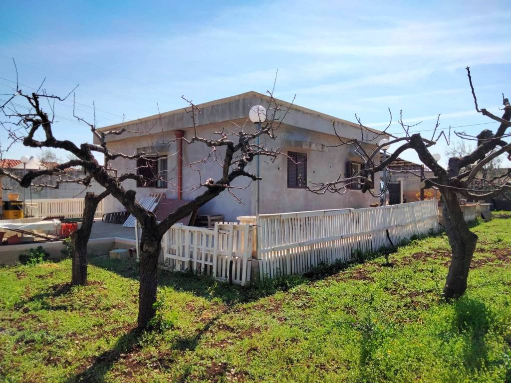 Villa a Bisceglie in Via Vecchia Corato - Foto 3