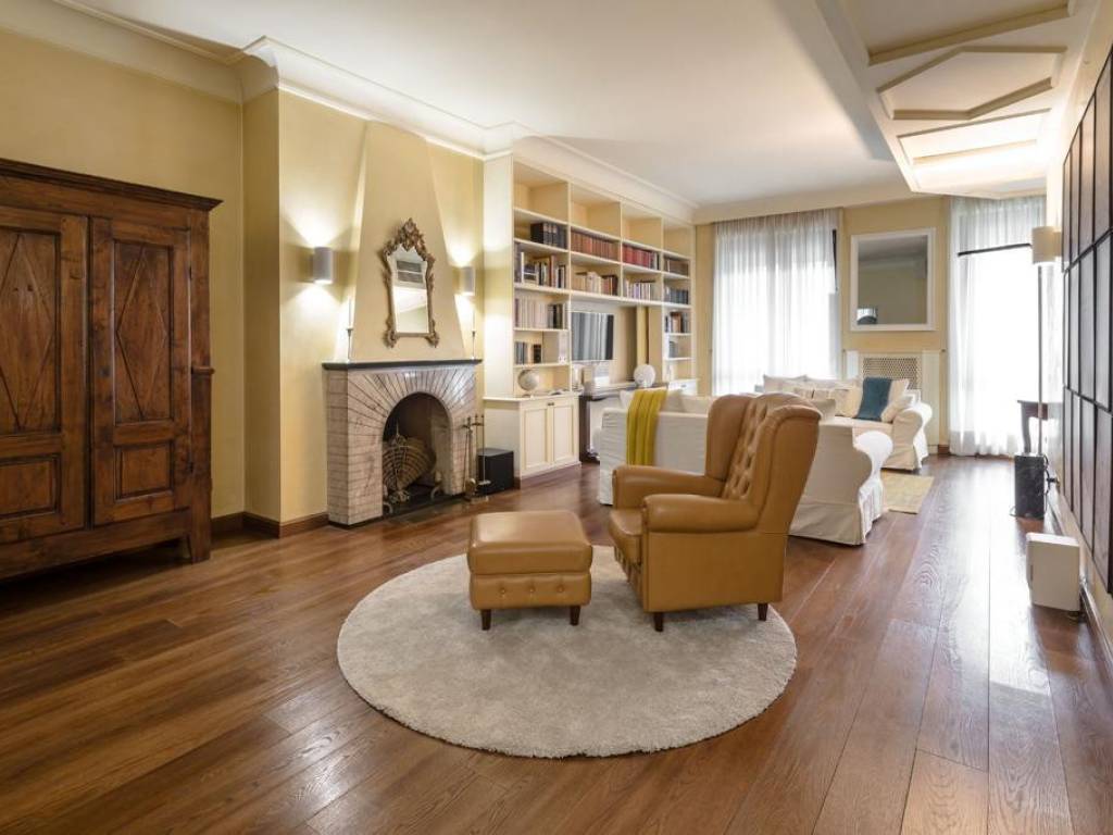 Appartamento a Milano in Via Vivaio, 10 - Foto 4