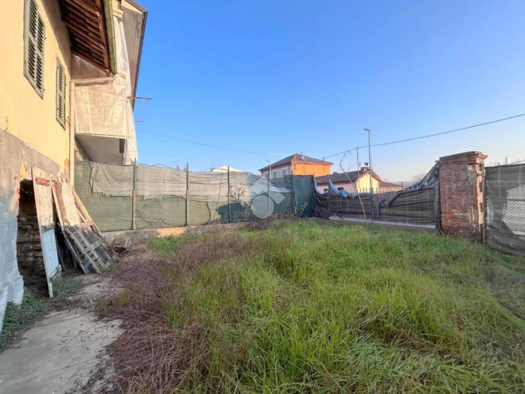 Casa indipendente a Castello di annone in Via Roma, 108 - Foto 2
