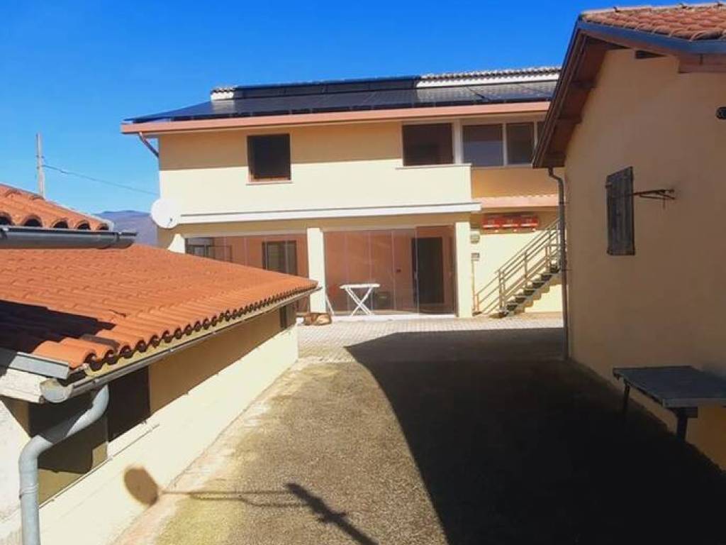Villa a Rieti in Via Ternana, 8 - Foto 3