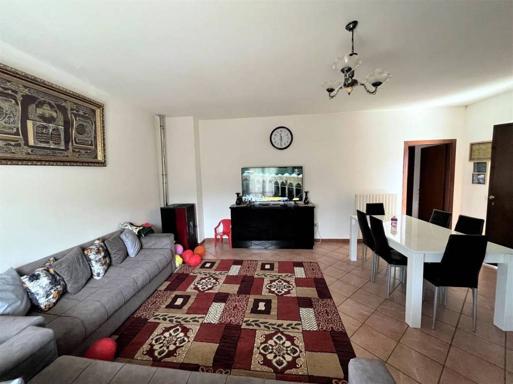 Appartamento a Urbino in Pietro Nenni - Foto 5