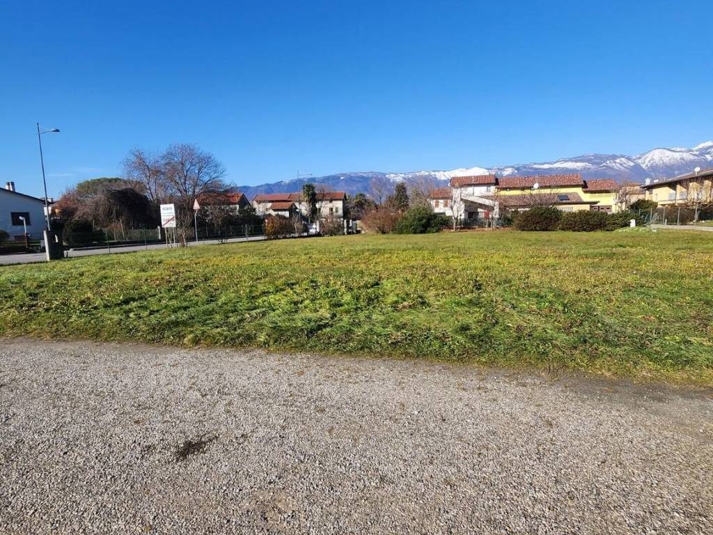 Terreno a Fontanafredda in Via Giacomo Puccini, 129 - Foto 4