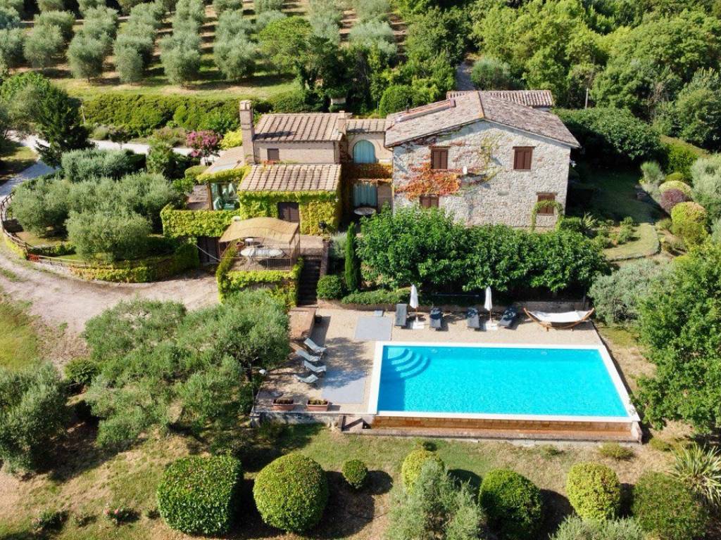 Rustico / casale a Todi in Vocabolo Villa - Foto 2