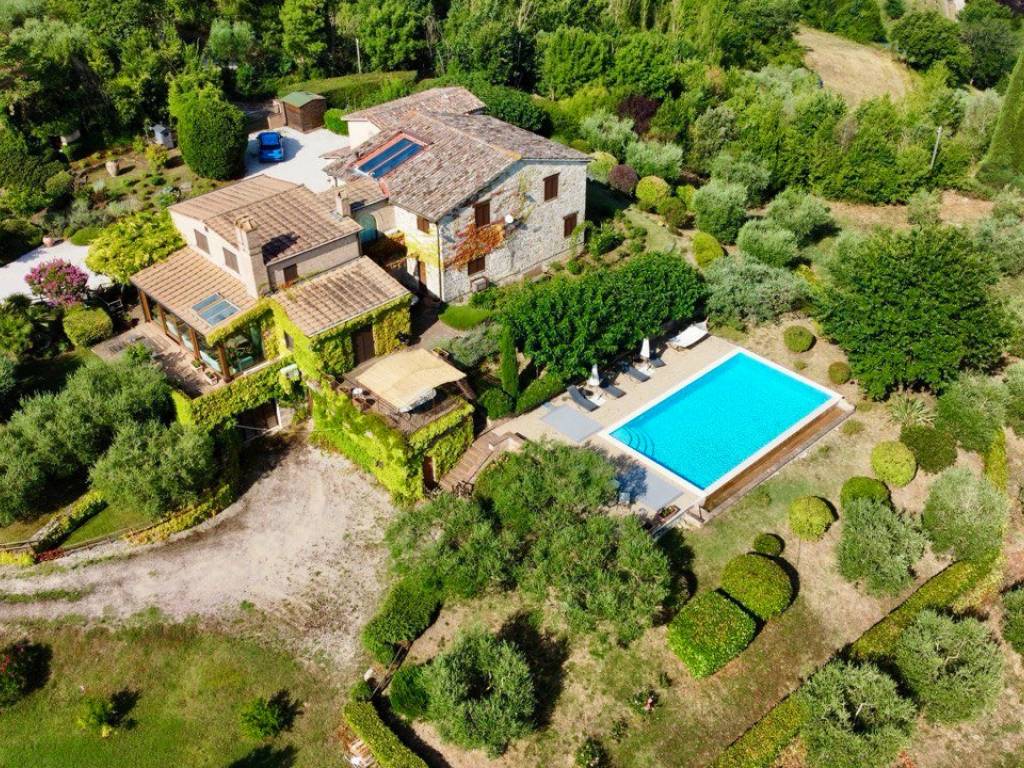 Rustico / casale a Todi in Vocabolo Villa - Foto 3