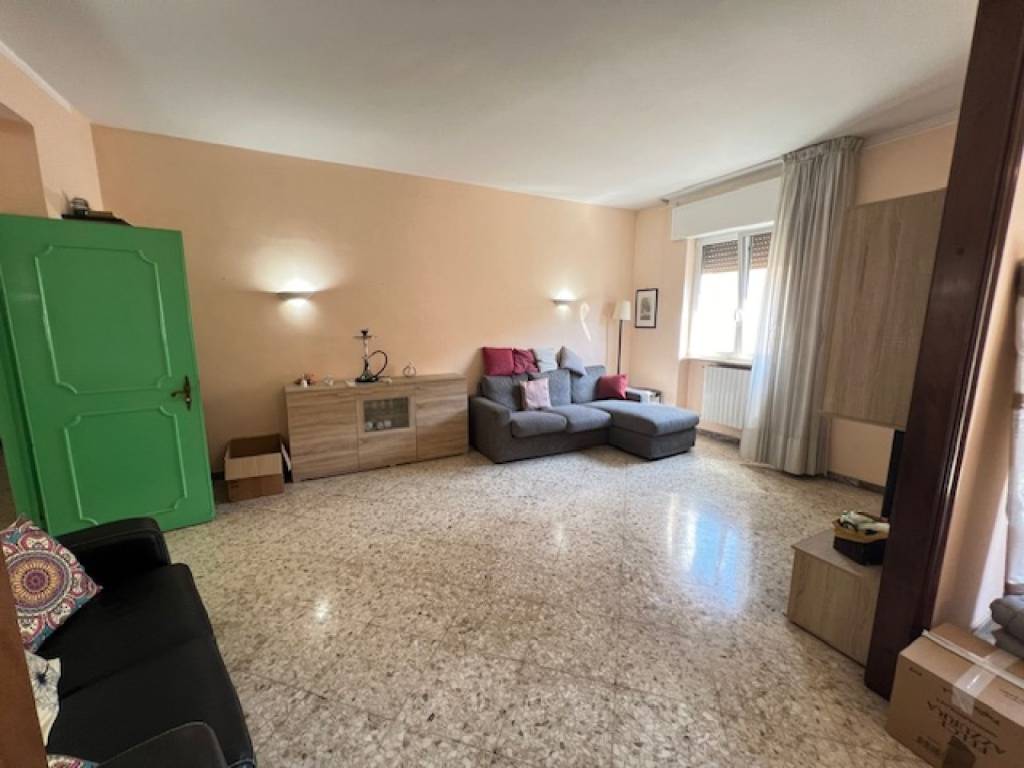 Appartamento a Brindisi in Viale Aldo Moro - Foto 5