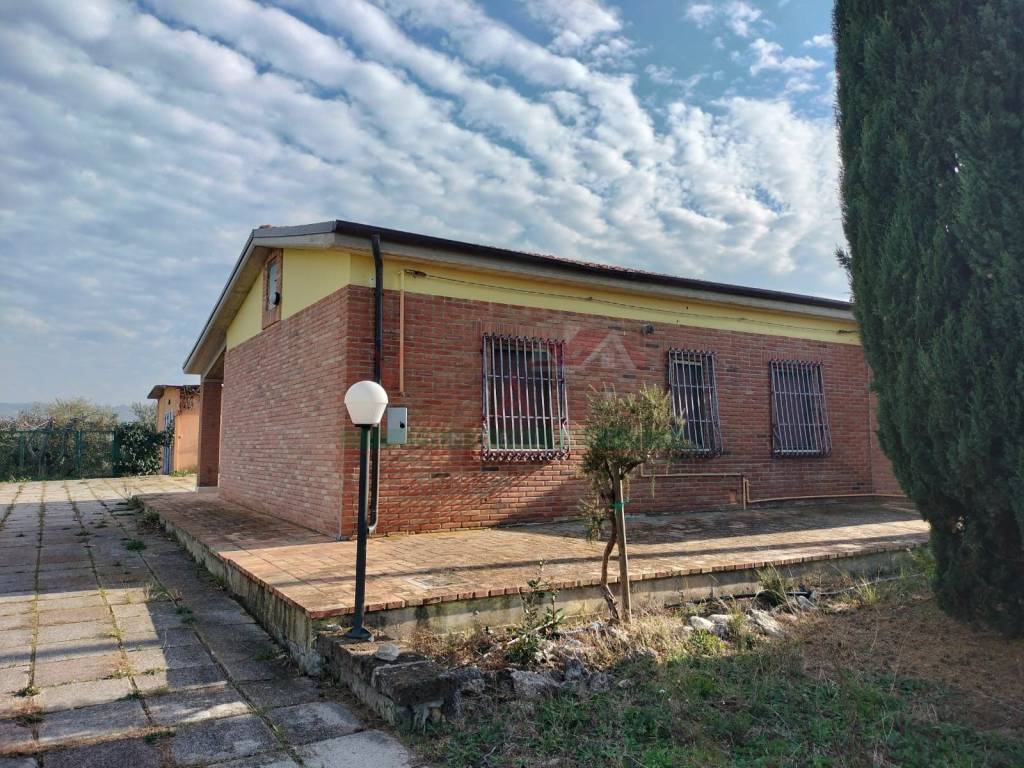 Villa a Montenero di bisaccia in Strada Interpoderale Querce Grosse - Foto 2