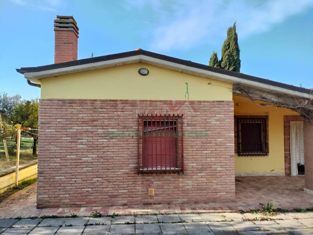 Villa a Montenero di bisaccia in Strada Interpoderale Querce Grosse - Foto 4