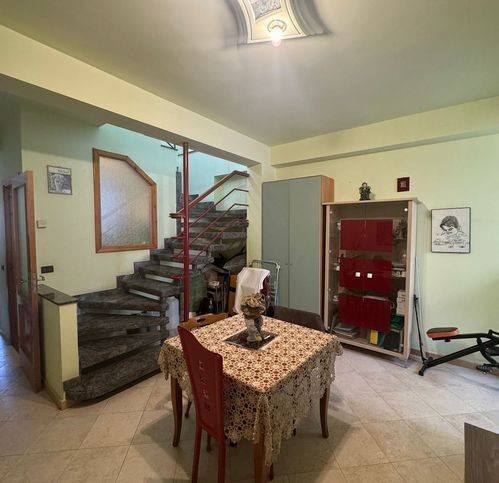 Villa a Vittoria in Via Cacc. Delle Alpi 305 - Foto 3