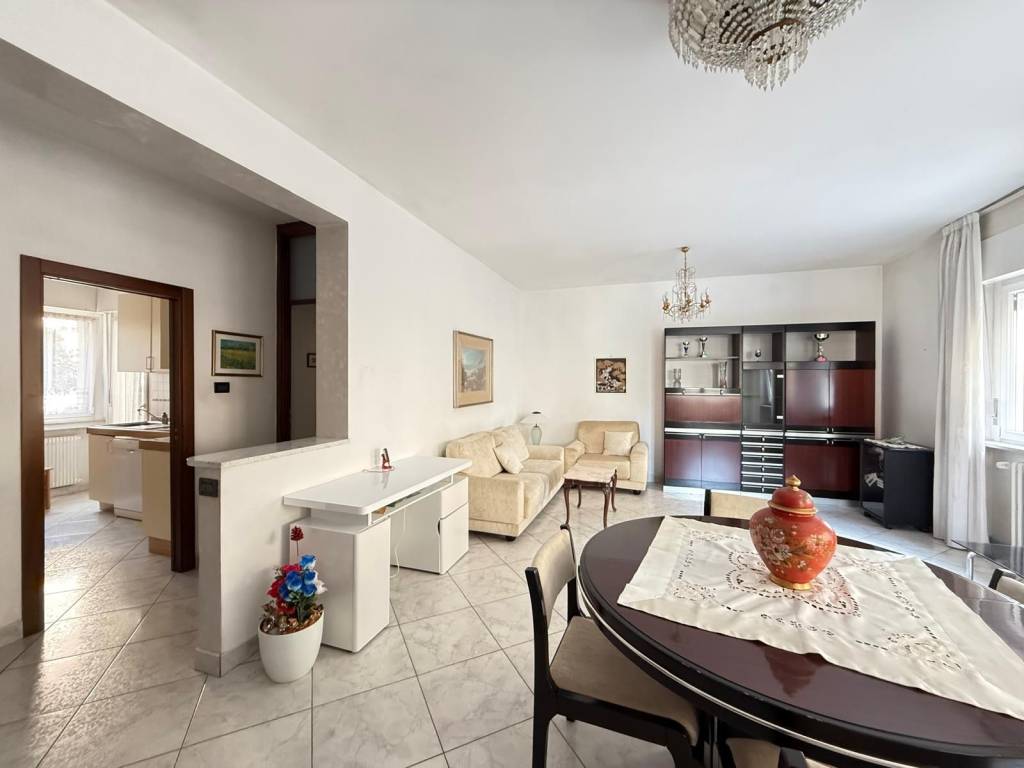 Appartamento a Bolzano in Via Resia, 67 - Foto 2