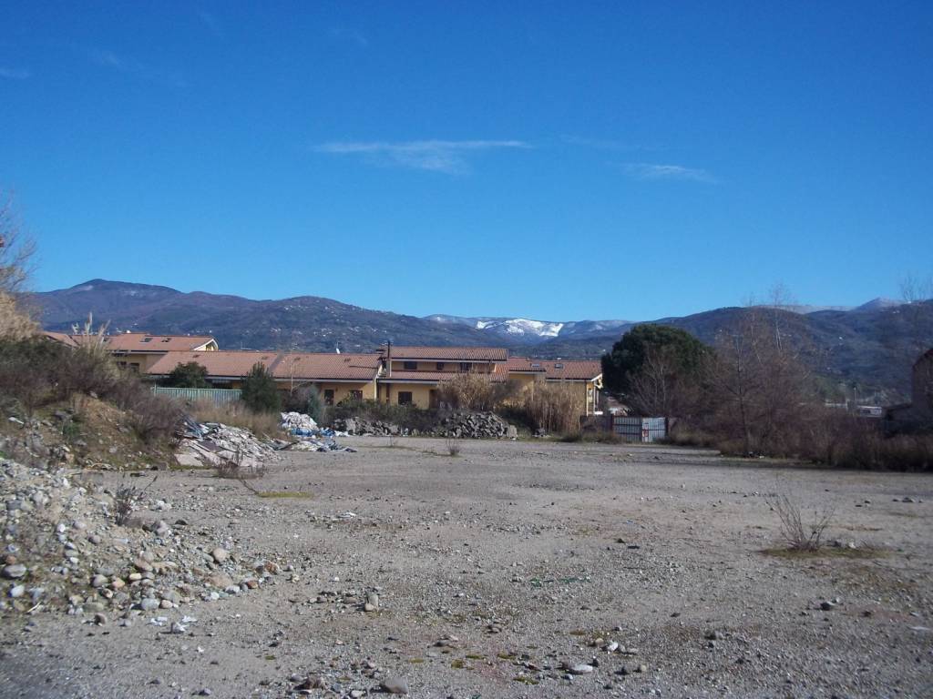 Terreno a Rende in Viale Orso Mario Corbino, 441 - Foto 2