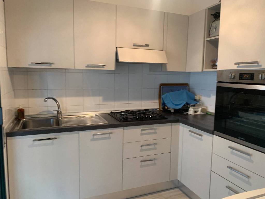 Appartamento a Riccione in Viale Cristoforo Colombo - Foto 4