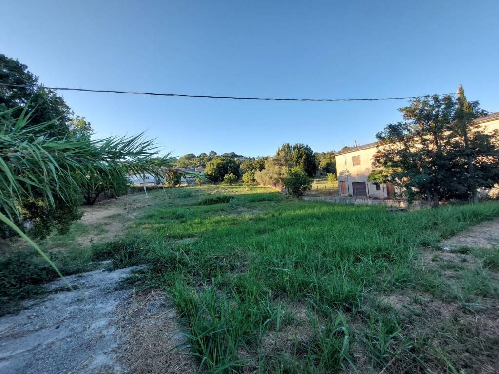 Terreno a Rende in Strada Statale 107 Silana Crotonese, km 33 - Foto 3