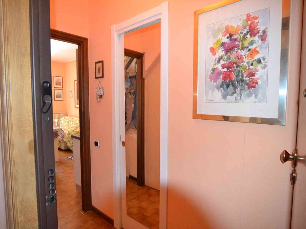 Appartamento a Loano in Viale Enrico Toti, 79 - Foto 2