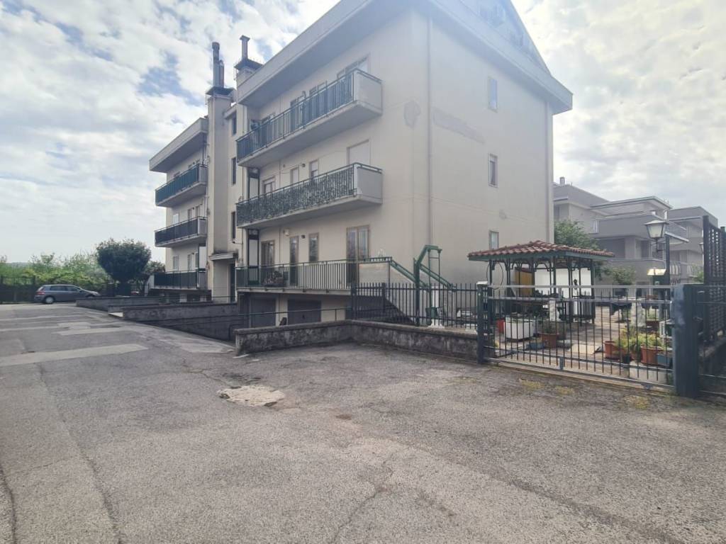 Attico / mansarda a San cipriano picentino in Via Cupa dell'Antica, 5 - Foto 2
