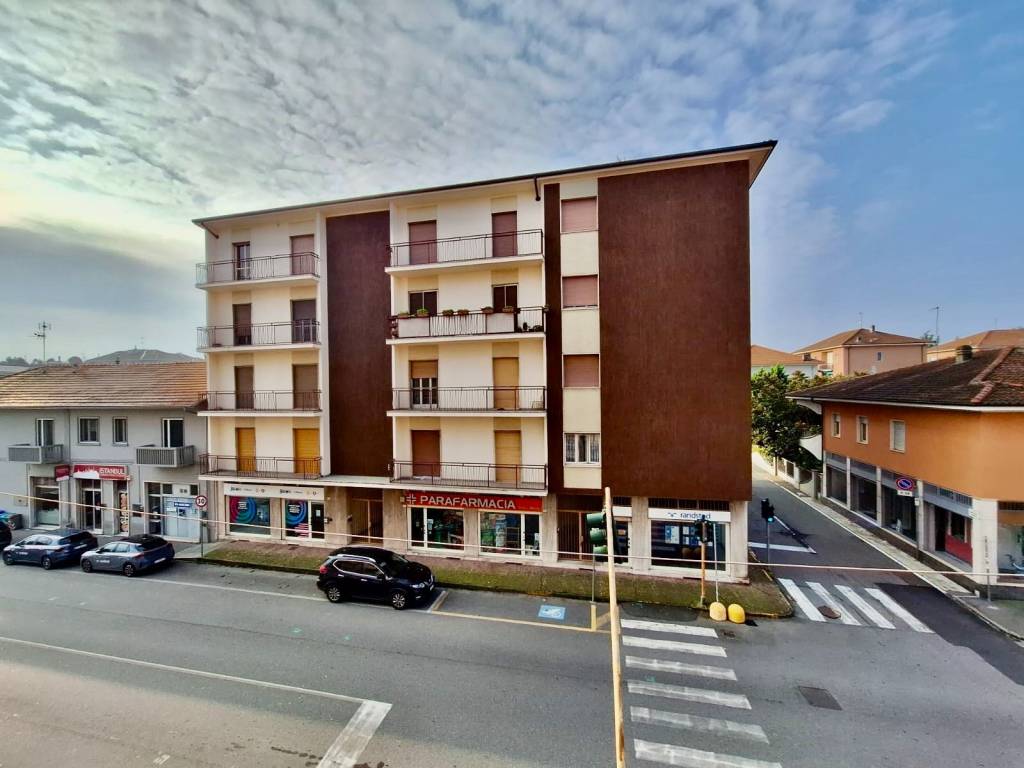 Appartamento a Santhià in Corso Sant'Ignazio da Santhià, 29 - Foto 3