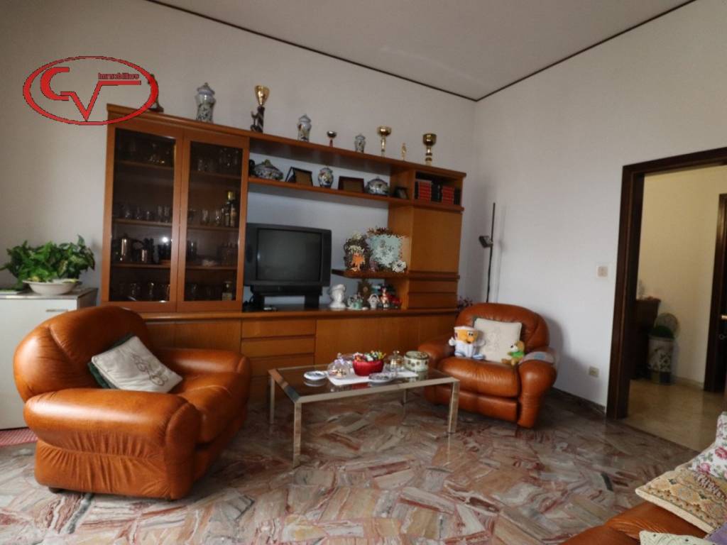 Appartamento a Montevarchi in Via Ferdinando Magellano - Foto 4